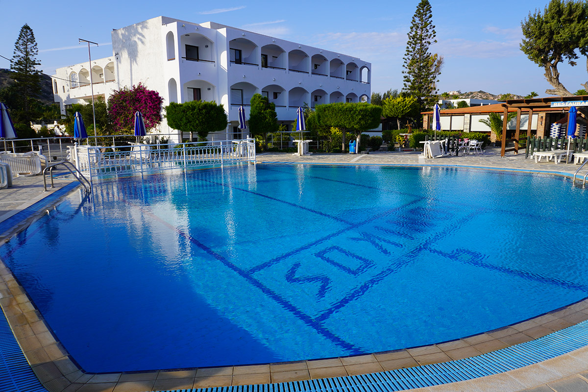 Ionikos Hotel Front View